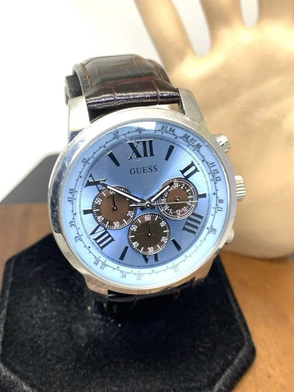 Guess Men's Watch U0380G6 Horizon Quartz Chronograph Blue Dial Leather Band 45mm
